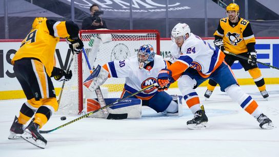 Final: Islanders 3, Penguins 2 taken at PPG Paints Arena (Live coverage)